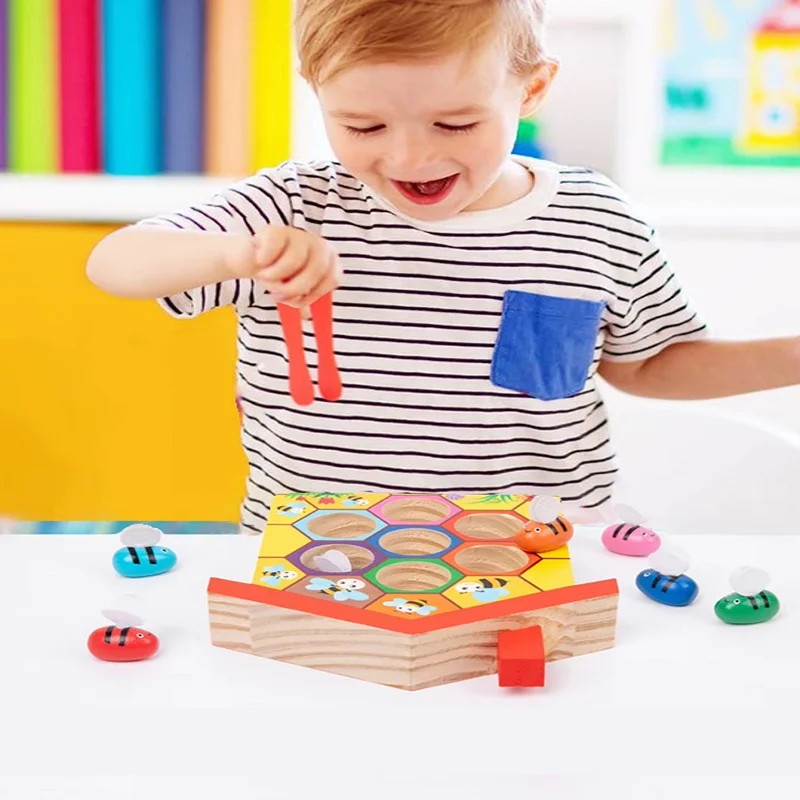 Brinquedo Sensorial Casinha de Abelhas e Colmeia — Casinha de Abelhas — foto 1
